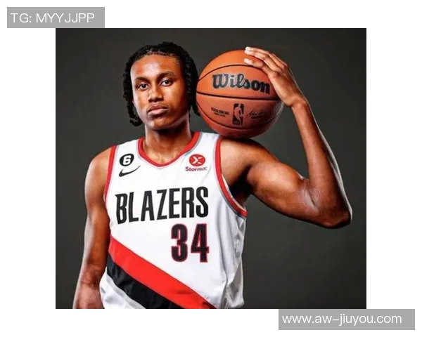 贾巴里沃克称赞埃奇库姆沉着冷静学习能力超群令人印象深刻